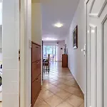 Vivoda By Interhome *