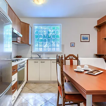 Vivoda - Pul168 By Interhome Apartment Stinjan